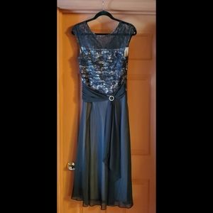 Signature by Sangria Cocktail Dress